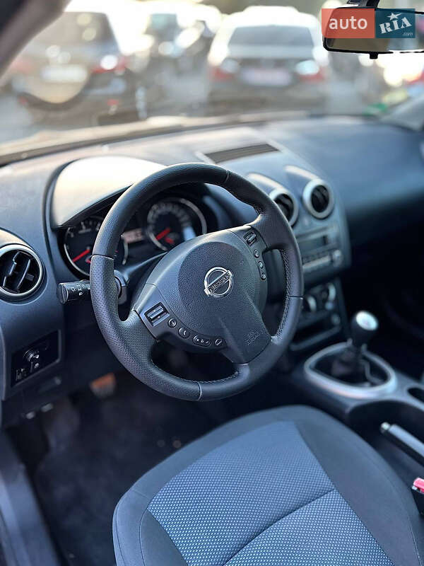 Позашляховик / Кросовер Nissan Qashqai 2013 в Вінниці