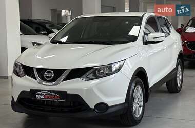 Позашляховик / Кросовер Nissan Qashqai 2016 в 