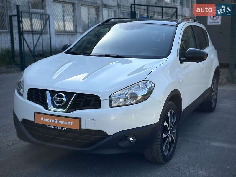 Позашляховик / Кросовер Nissan Qashqai 2013 в Сумах