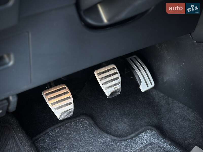 Позашляховик / Кросовер Nissan Qashqai 2013 в Сумах