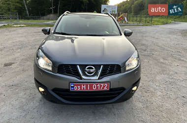 Позашляховик / Кросовер Nissan Qashqai 2013 в 