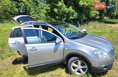 Внедорожник / Кроссовер Nissan Qashqai 2009 в 