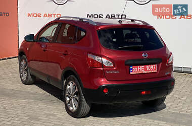 Внедорожник / Кроссовер Nissan Qashqai 2010 в 