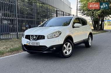 Внедорожник / Кроссовер Nissan Qashqai 2012 в Днепре