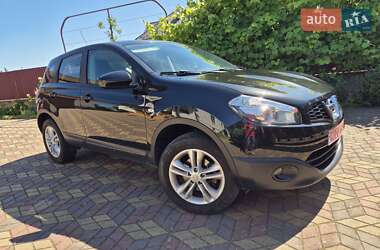 Позашляховик / Кросовер Nissan Qashqai 2011 в Стрию
