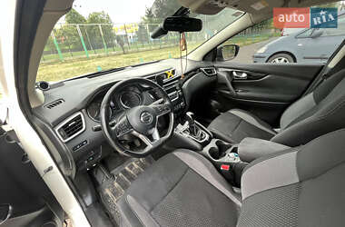 Внедорожник / Кроссовер Nissan Qashqai 2018 в 