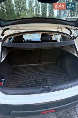 Внедорожник / Кроссовер Nissan Qashqai 2013 в 