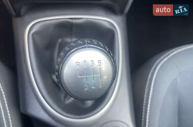 Внедорожник / Кроссовер Nissan Qashqai 2011 в 