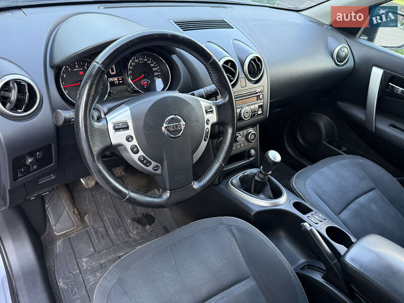 Внедорожник / Кроссовер Nissan Qashqai 2011 в Ровно