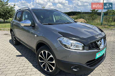 Позашляховик / Кросовер Nissan Qashqai 2010 в Радехові