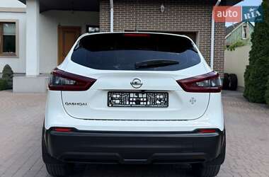 Внедорожник / Кроссовер Nissan Qashqai 2020 в 