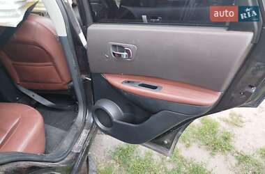 Внедорожник / Кроссовер Nissan Qashqai 2007 в 
