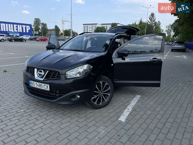 Внедорожник / Кроссовер Nissan Qashqai 2013 в Тернополе