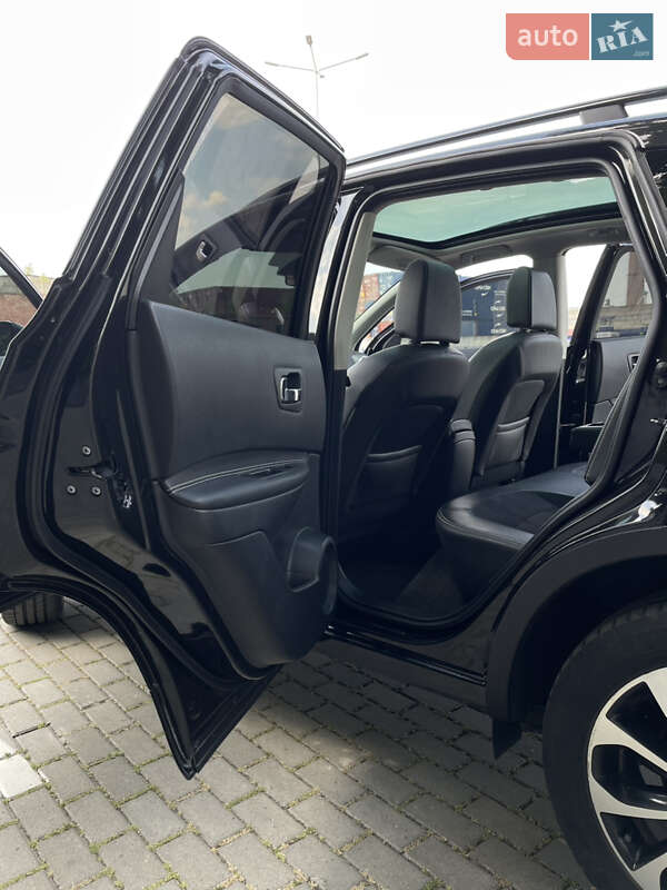 Внедорожник / Кроссовер Nissan Qashqai 2013 в Тернополе