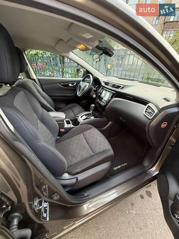 Внедорожник / Кроссовер Nissan Qashqai 2016 в Киеве