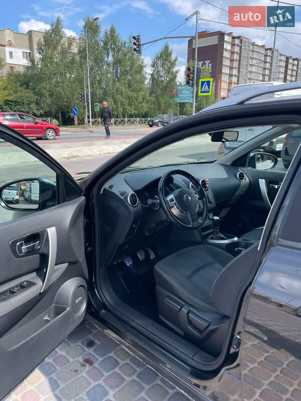 Внедорожник / Кроссовер Nissan Qashqai 2011 в Тернополе