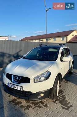 Внедорожник / Кроссовер Nissan Qashqai 2011 в Нетешине