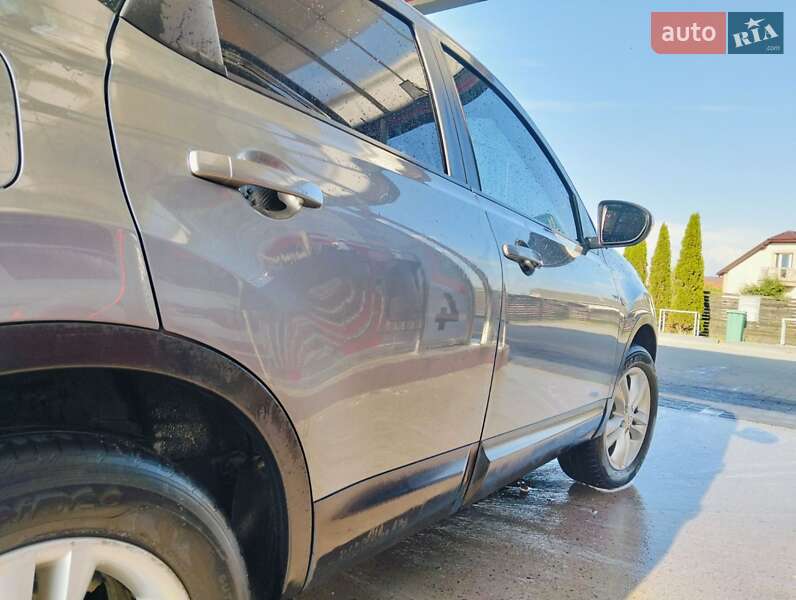 Позашляховик / Кросовер Nissan Qashqai 2013 в Івано-Франківську