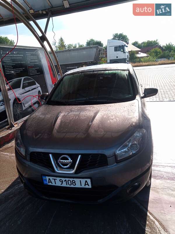 Позашляховик / Кросовер Nissan Qashqai 2013 в Івано-Франківську