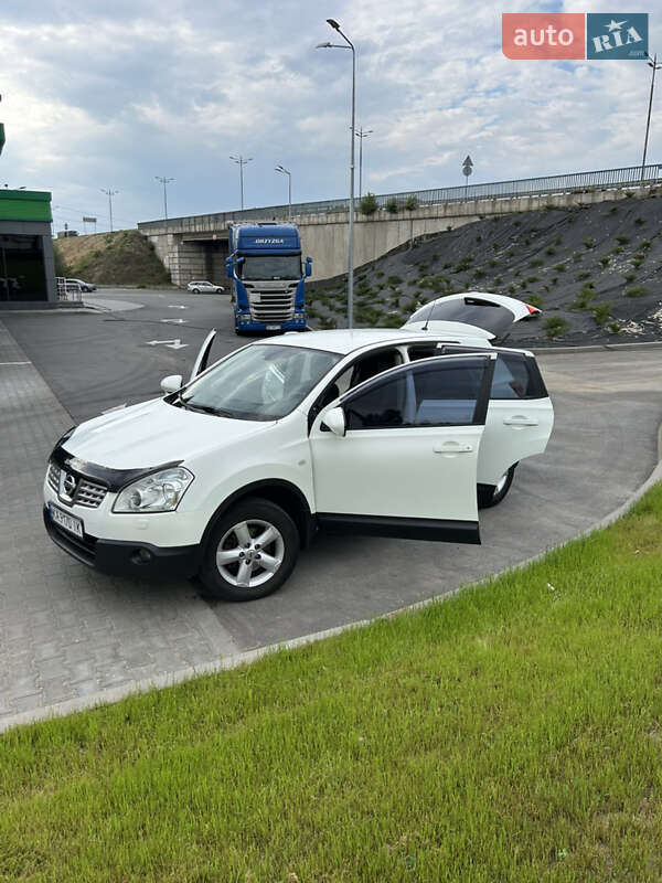 Внедорожник / Кроссовер Nissan Qashqai 2010 в Киеве