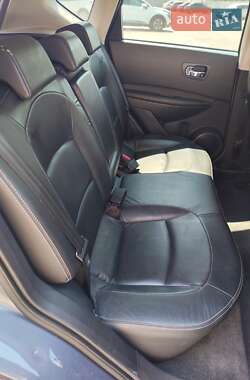 Внедорожник / Кроссовер Nissan Qashqai 2008 в 