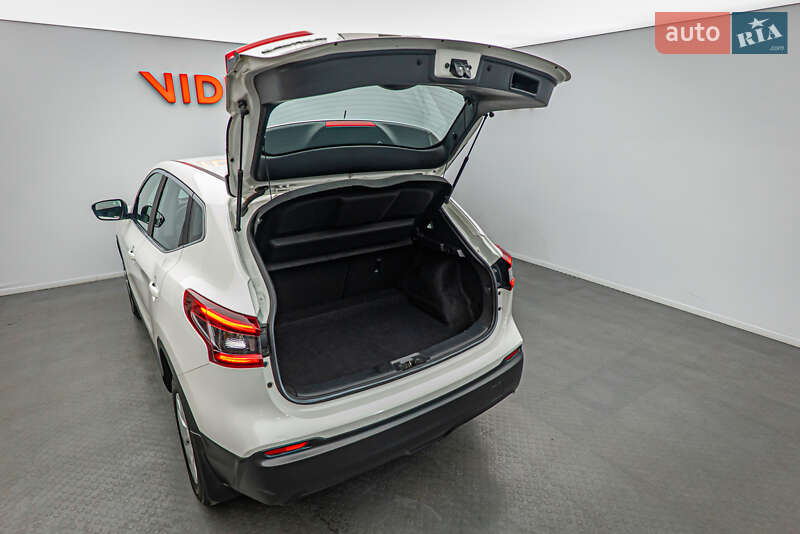 Внедорожник / Кроссовер Nissan Qashqai 2018 в Киеве