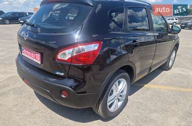 Позашляховик / Кросовер Nissan Qashqai 2011 в 