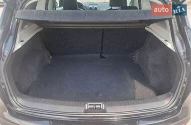 Позашляховик / Кросовер Nissan Qashqai 2011 в 