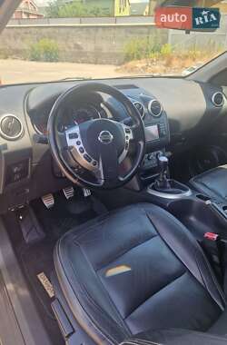 Позашляховик / Кросовер Nissan Qashqai 2011 в 