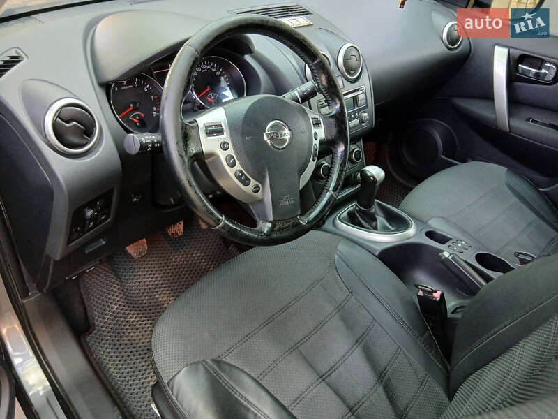 Внедорожник / Кроссовер Nissan Qashqai 2011 в Веселинове