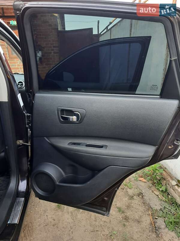 Внедорожник / Кроссовер Nissan Qashqai 2011 в Сумах фото 21 Внедорожник / Кроссовер Nissan Qashqai 2011 в Сумах