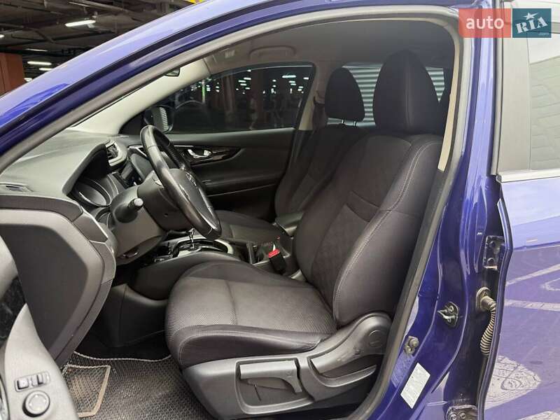 Внедорожник / Кроссовер Nissan Qashqai 2017 в Киеве