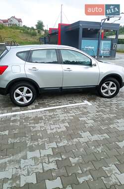Внедорожник / Кроссовер Nissan Qashqai 2009 в 