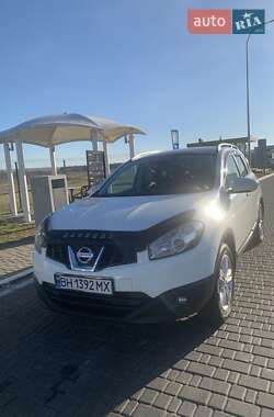 Позашляховик / Кросовер Nissan Qashqai 2010 в Одесі