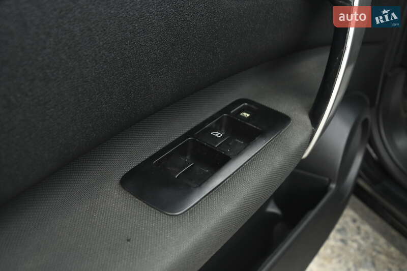 Внедорожник / Кроссовер Nissan Qashqai 2013 в Бердичеве