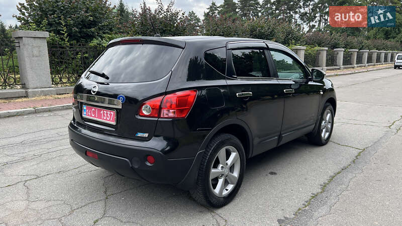 Внедорожник / Кроссовер Nissan Qashqai 2010 в Умани