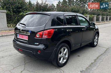 Внедорожник / Кроссовер Nissan Qashqai 2010 в 