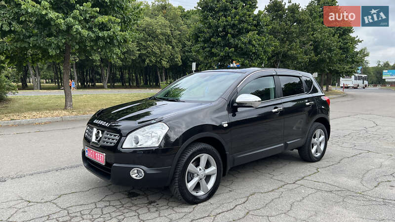 Внедорожник / Кроссовер Nissan Qashqai 2010 в Умани