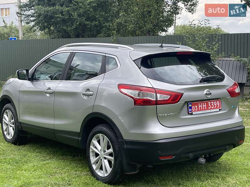 Внедорожник / Кроссовер Nissan Qashqai 2016 в Ковеле