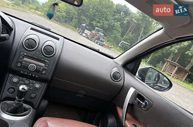 Внедорожник / Кроссовер Nissan Qashqai 2007 в 