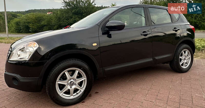 Позашляховик / Кросовер Nissan Qashqai 2009 в Трускавці