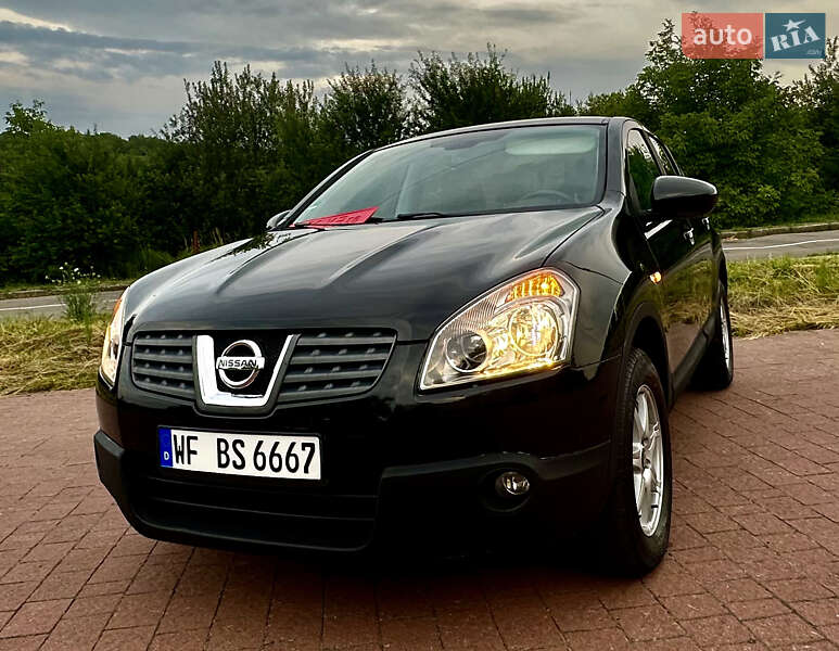Позашляховик / Кросовер Nissan Qashqai 2009 в Трускавці