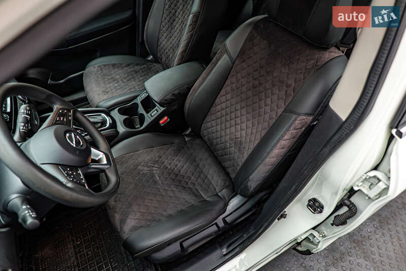 Внедорожник / Кроссовер Nissan Qashqai 2020 в Киеве