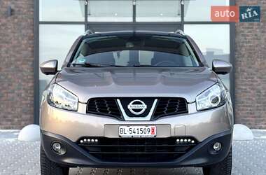 Внедорожник / Кроссовер Nissan Qashqai 2012 в 