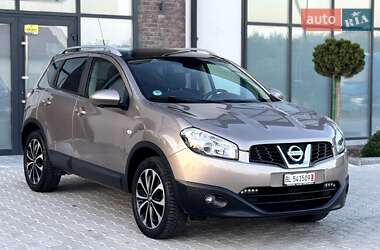 Внедорожник / Кроссовер Nissan Qashqai 2012 в 