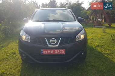 Позашляховик / Кросовер Nissan Qashqai 2011 в Луцьку