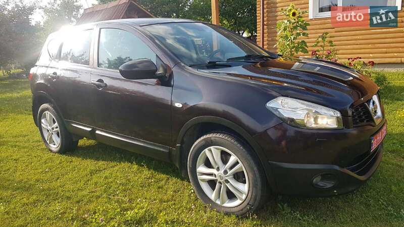 Внедорожник / Кроссовер Nissan Qashqai 2011 в Луцке