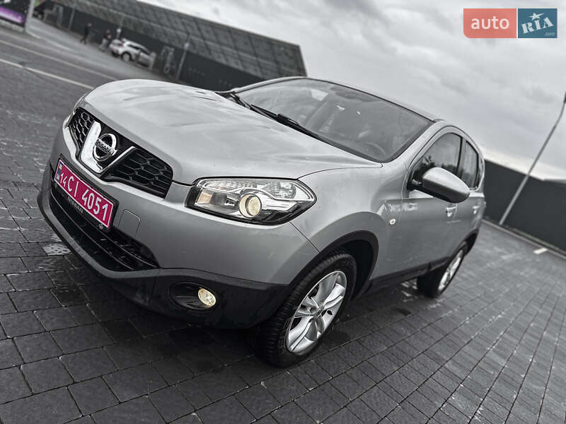 Внедорожник / Кроссовер Nissan Qashqai 2013 в Самборе