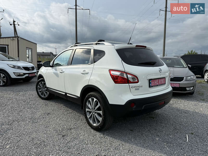 Внедорожник / Кроссовер Nissan Qashqai 2012 в Ровно