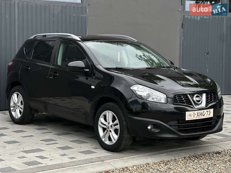 Внедорожник / Кроссовер Nissan Qashqai 2011 в Ивано-Франковске